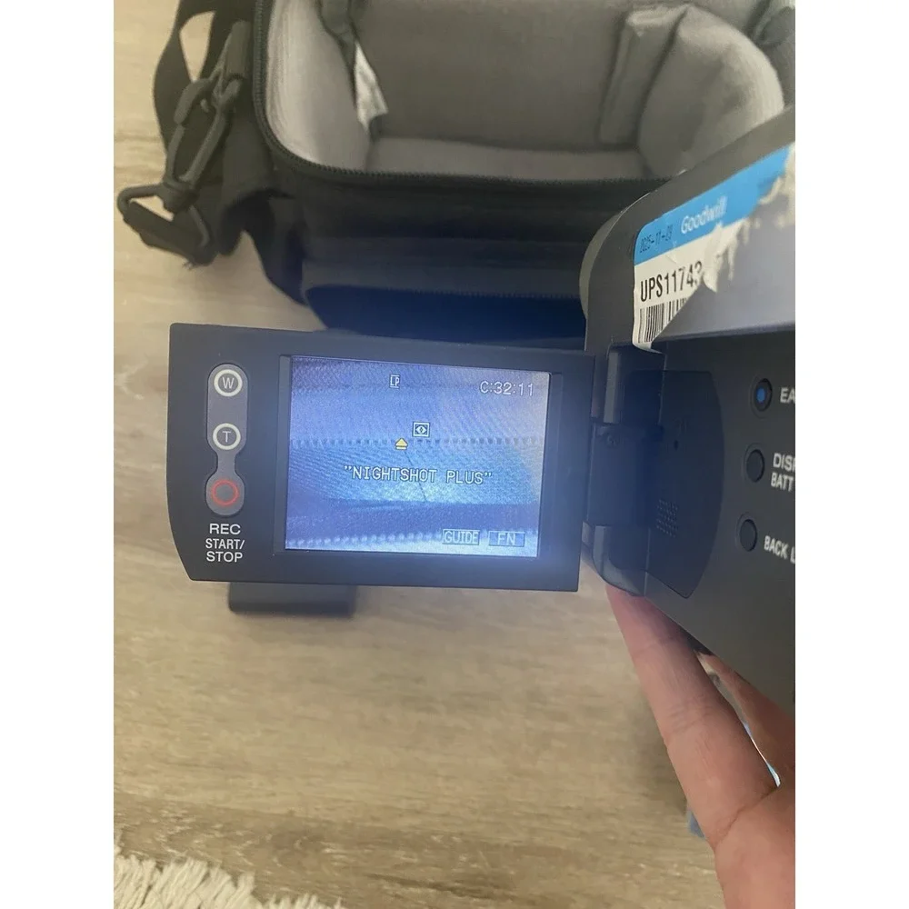 Sony Handycam DCR-HC38 MiniDV Digital Video Camera Recorder