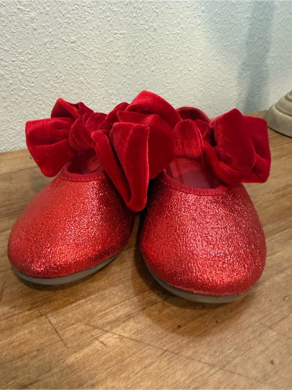 H&M sparkling red