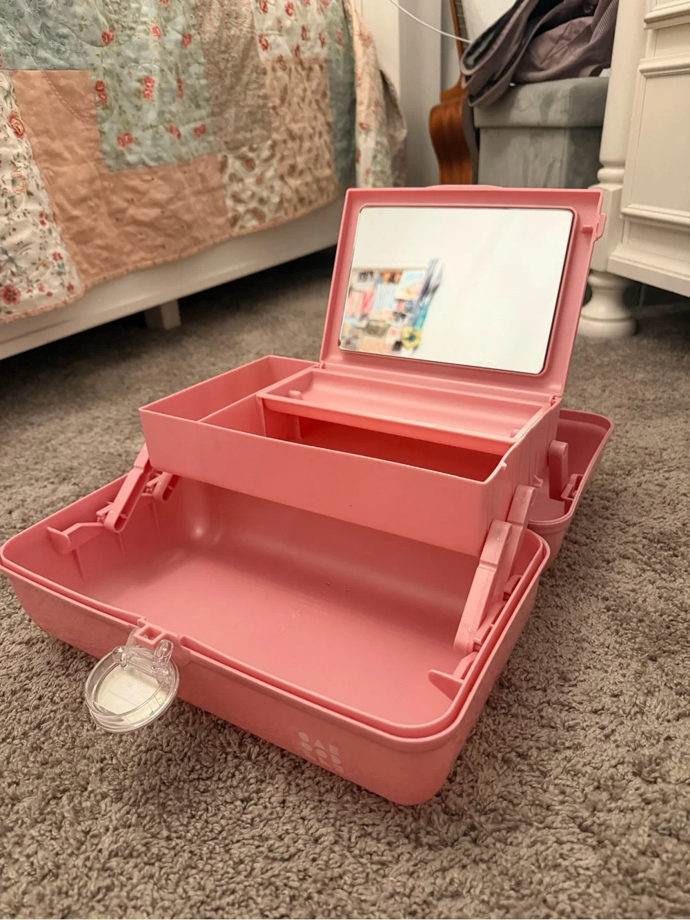 Caboodles compact makeup
