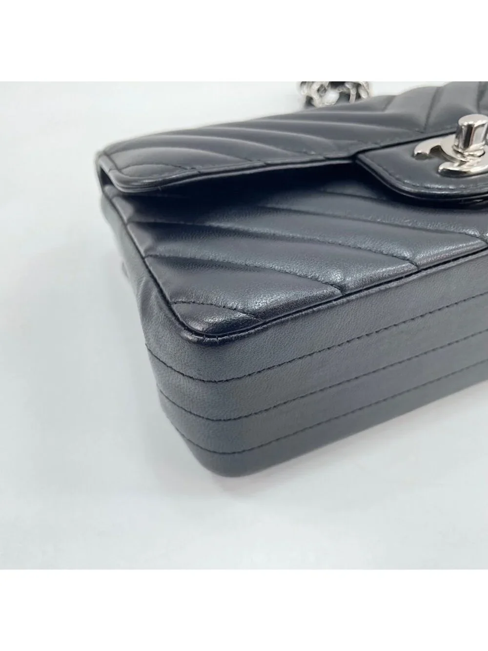 Chanel Shoulder Bag Black