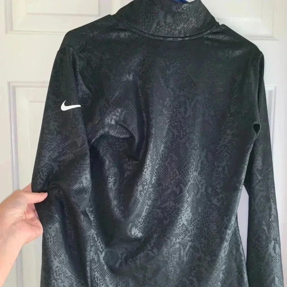 Nike snakeskin print