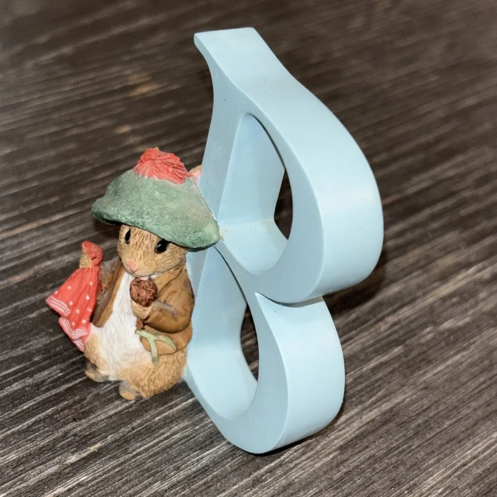 Enesco peter rabbit