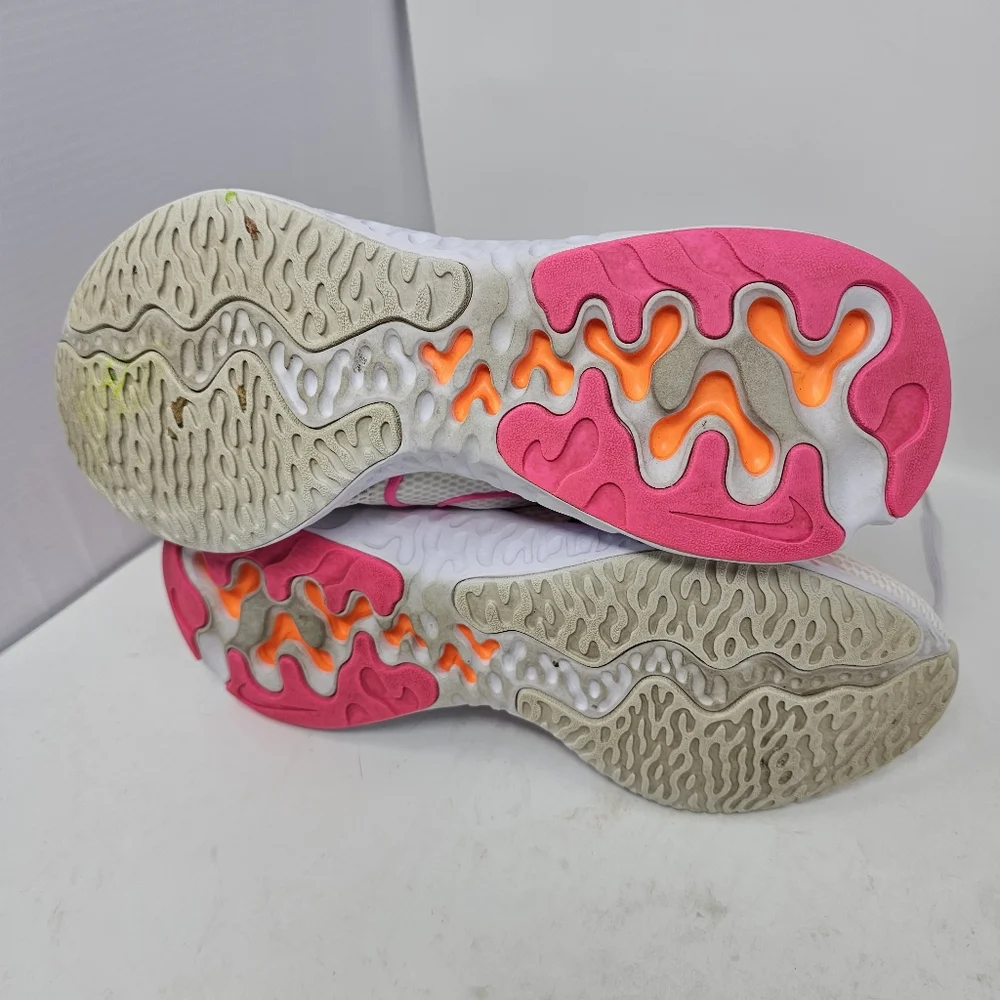 Nike Women's Renew‎ Run CK6360-005 White Multi Running Shoes Sneakers Size 11.