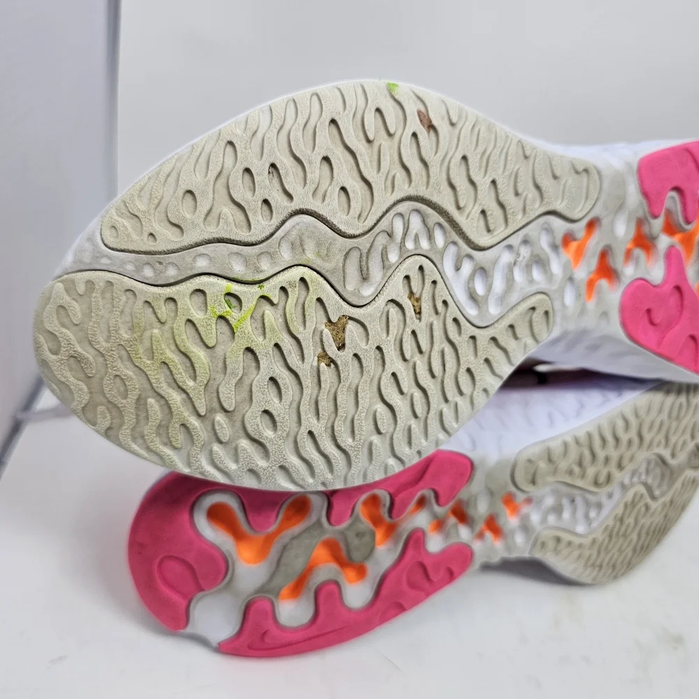 Nike Women's Renew‎ Run CK6360-005 White Multi Running Shoes Sneakers Size 11.