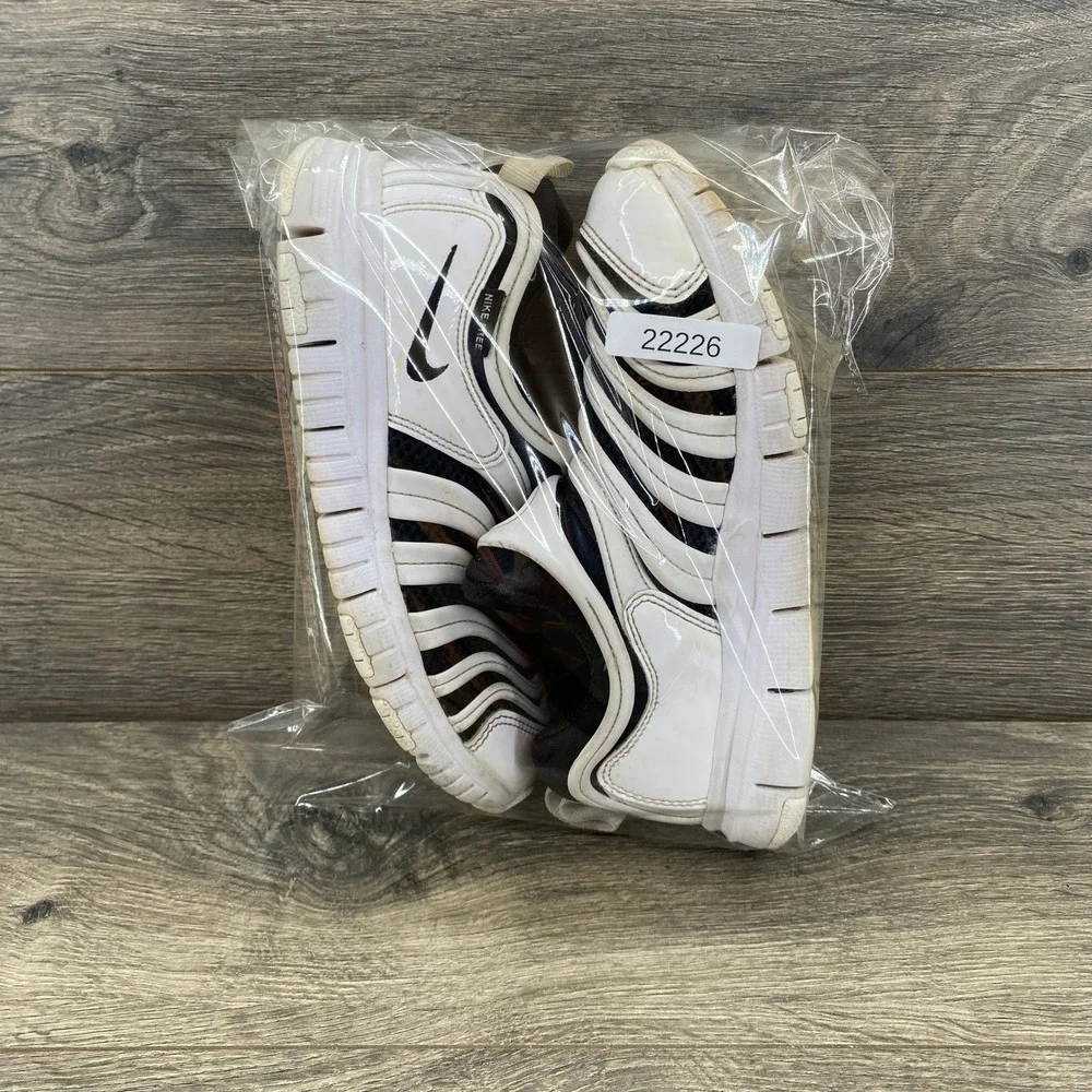 Nike dynamo free