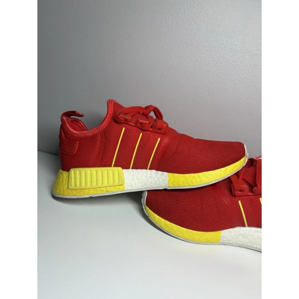 adidas r1 pair