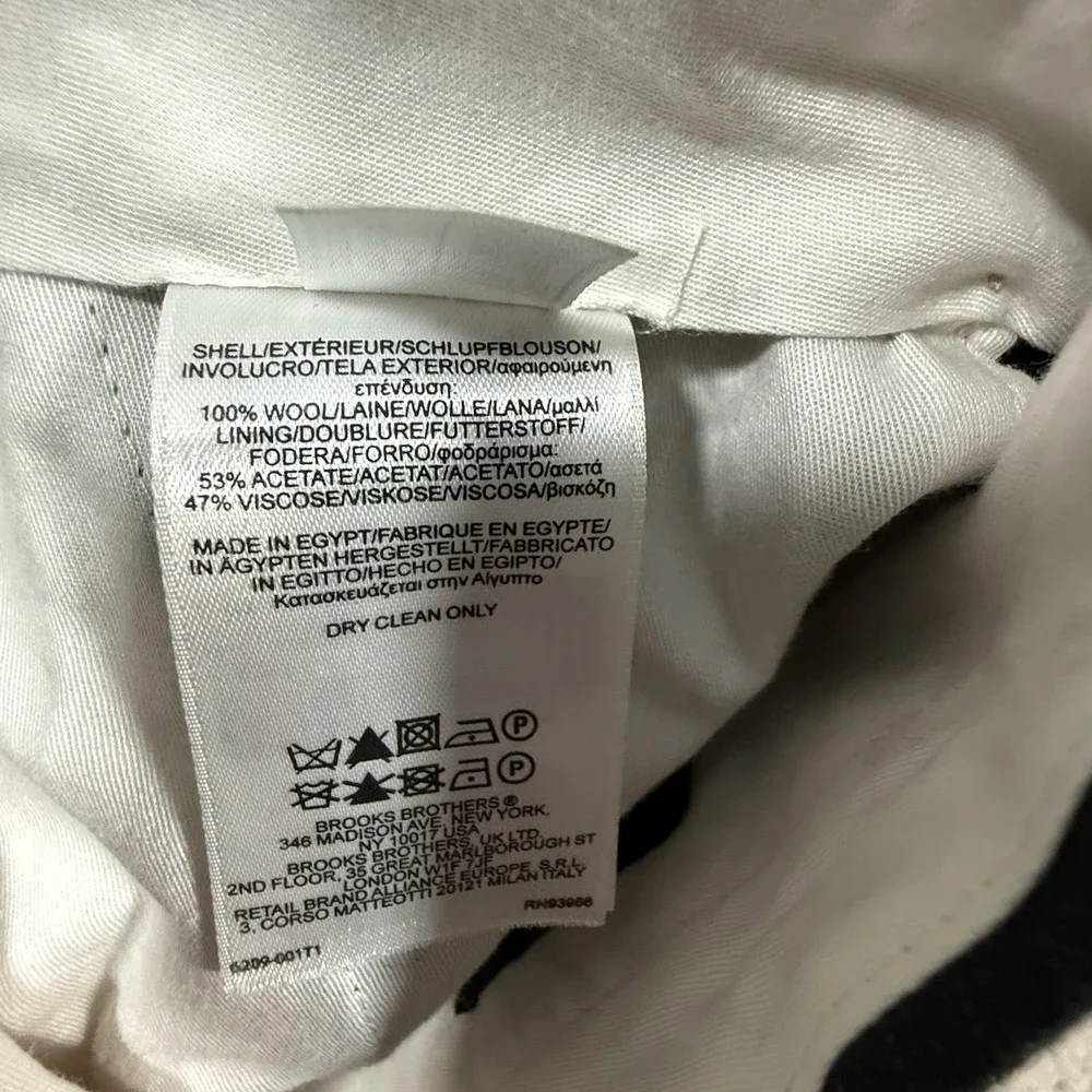 Brooks Brothers preowned brooks