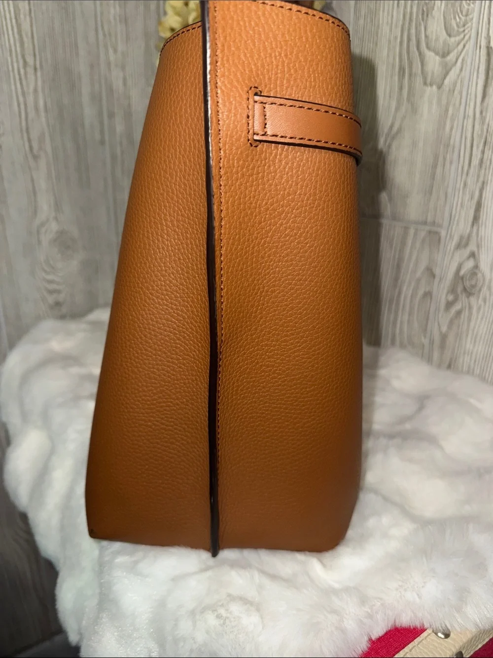 Michael Kors laptop compartment accent
