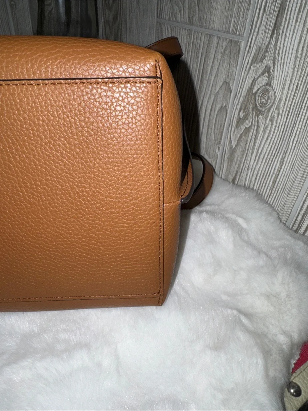 Michael Kors compartment open large