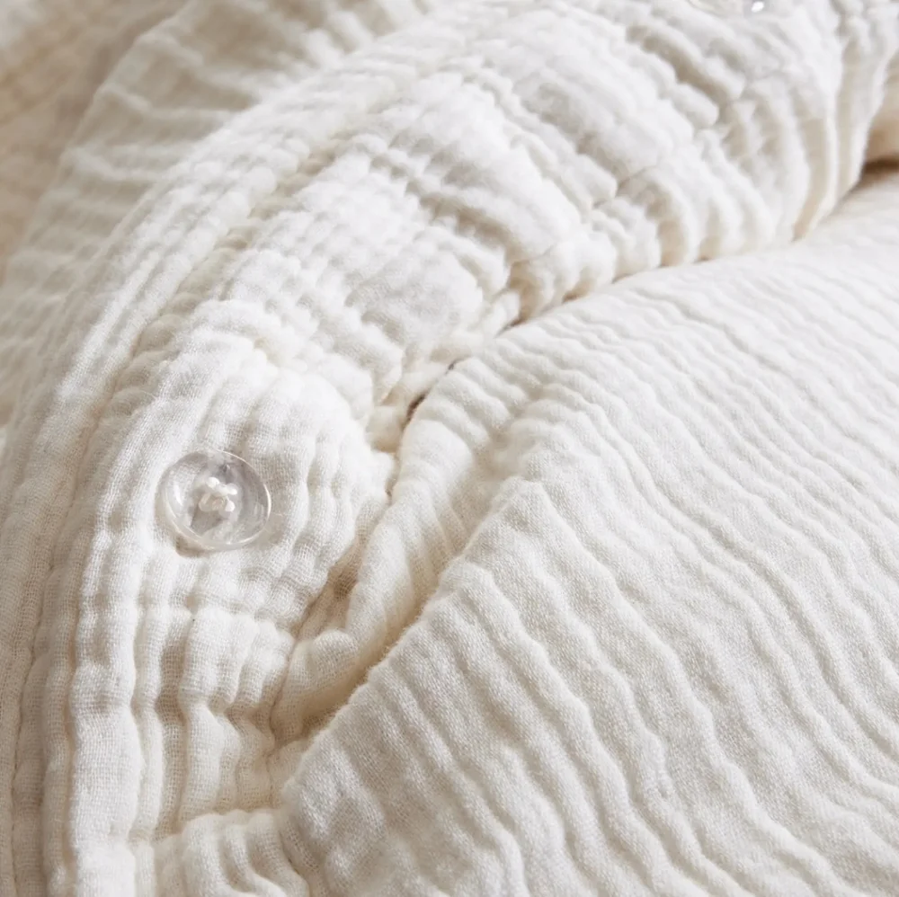 Quince bedding can