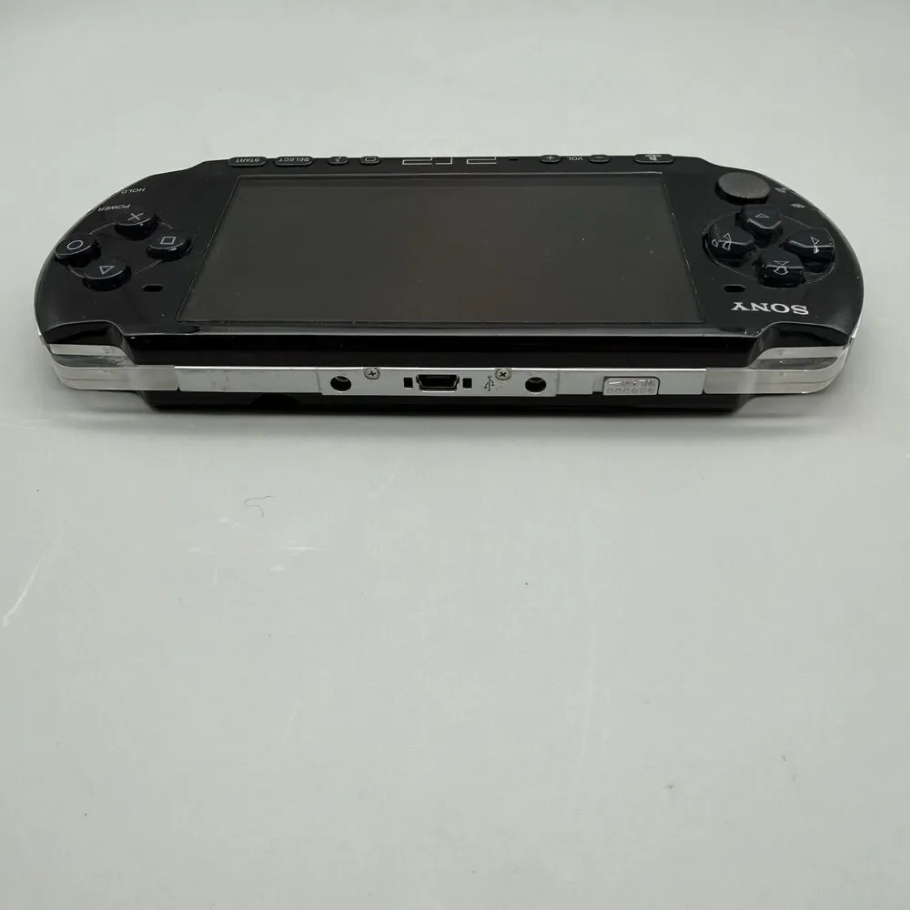 Sony PSP 3001 Handheld Gaming Console Black With Gran Turismo (READ)
