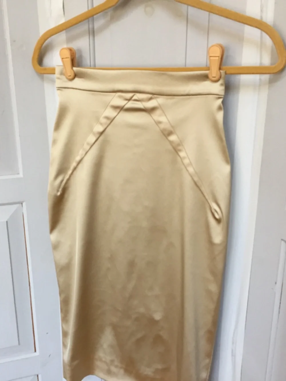 Dolce & Gabbana Gold Satin Pencil Skirt