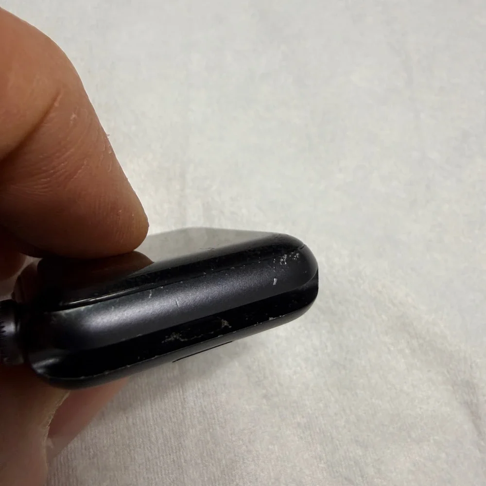 Apple Watch Series 3 GPS 42mm Space Gray Aluminum Case Black Smartwatch