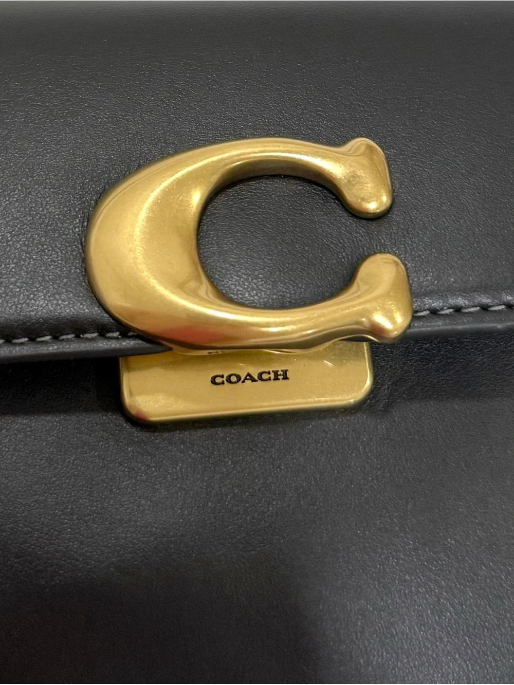 Coach new authentic
