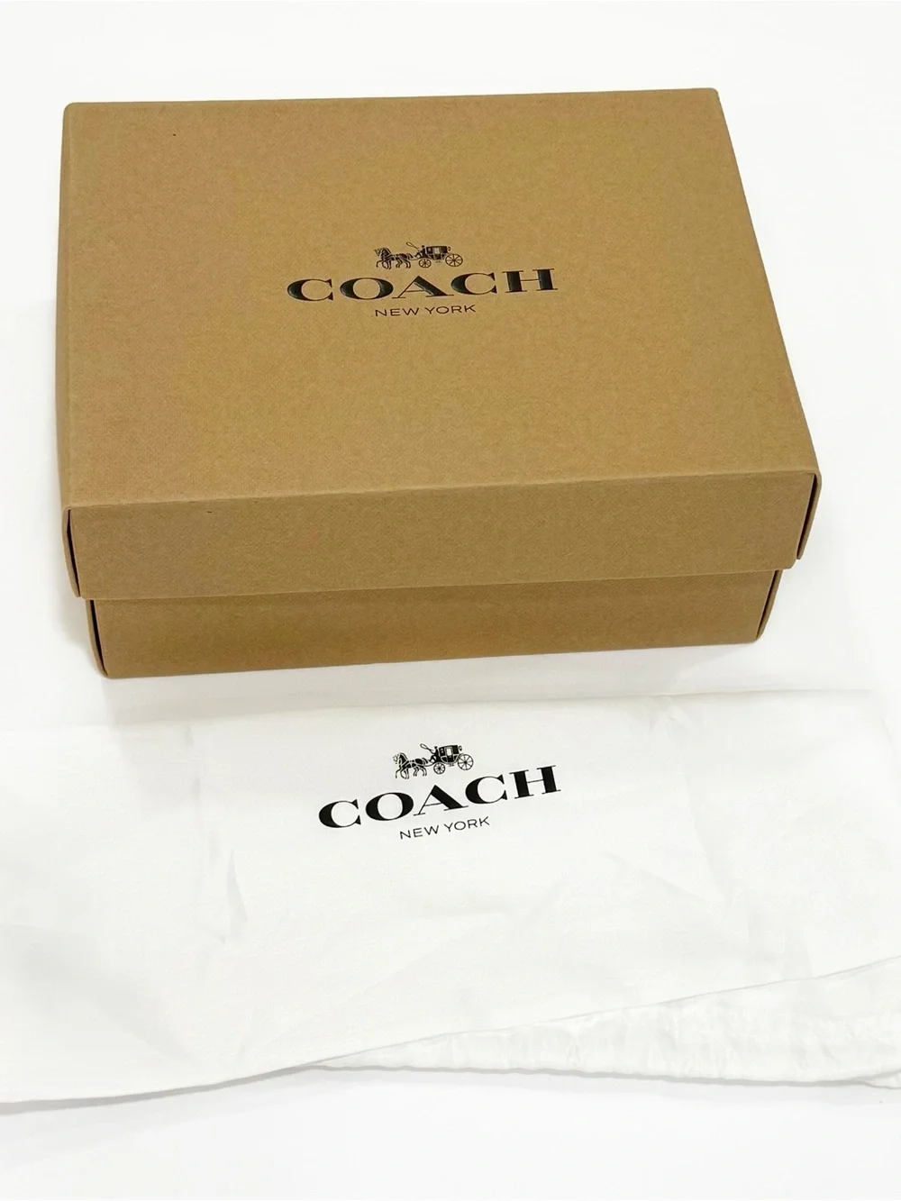 Coach new authentic