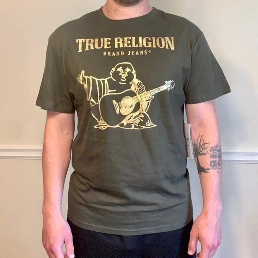 NWT - TRUE RELIGION Men’s Shirt Tee Buddha Size M