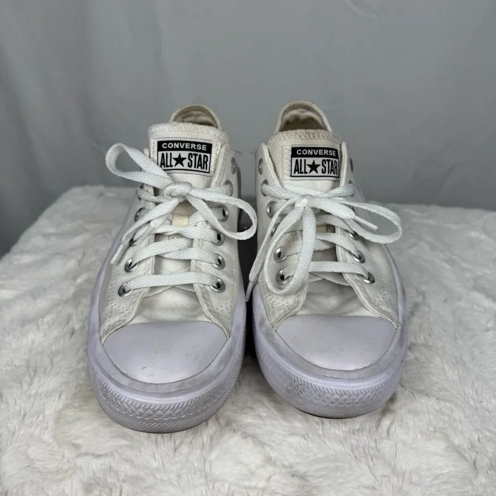 Converse white canvas