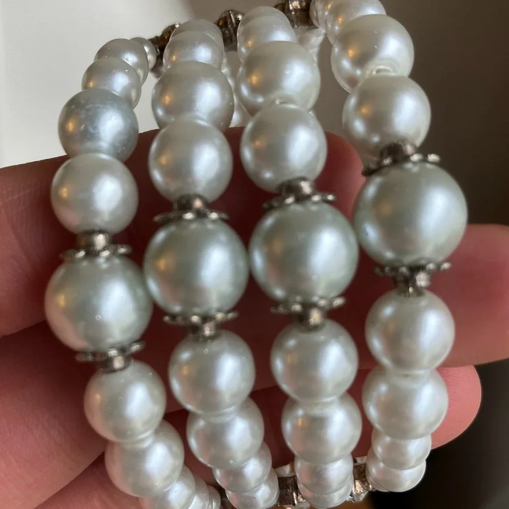 Pearl Bracelet 4 Strand Pearl Cuff Bracelet Brand New Fits ALL