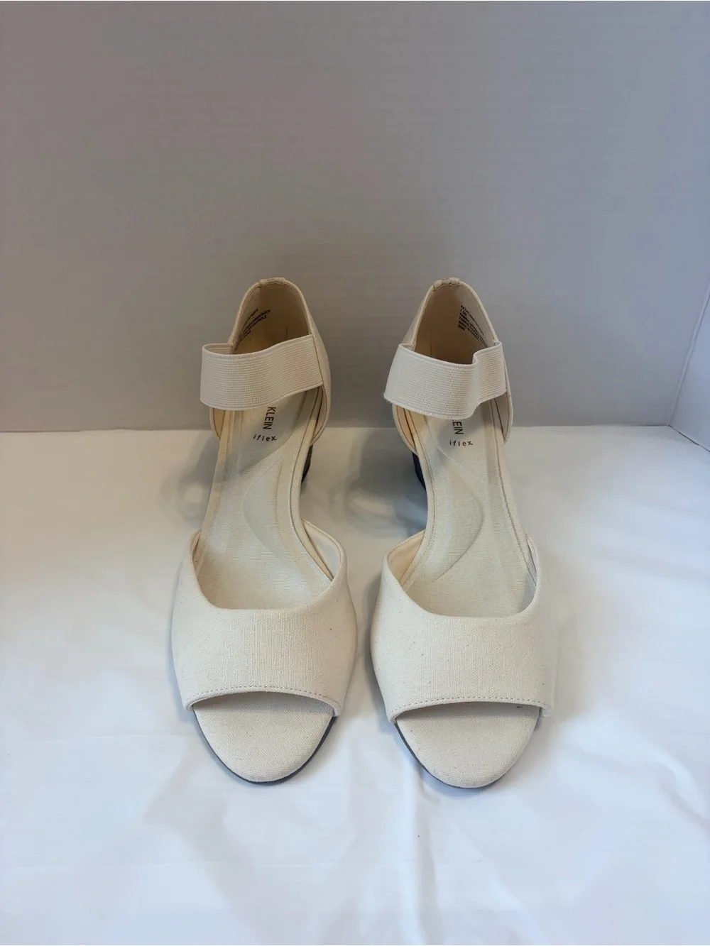 Anne Klein elegant open