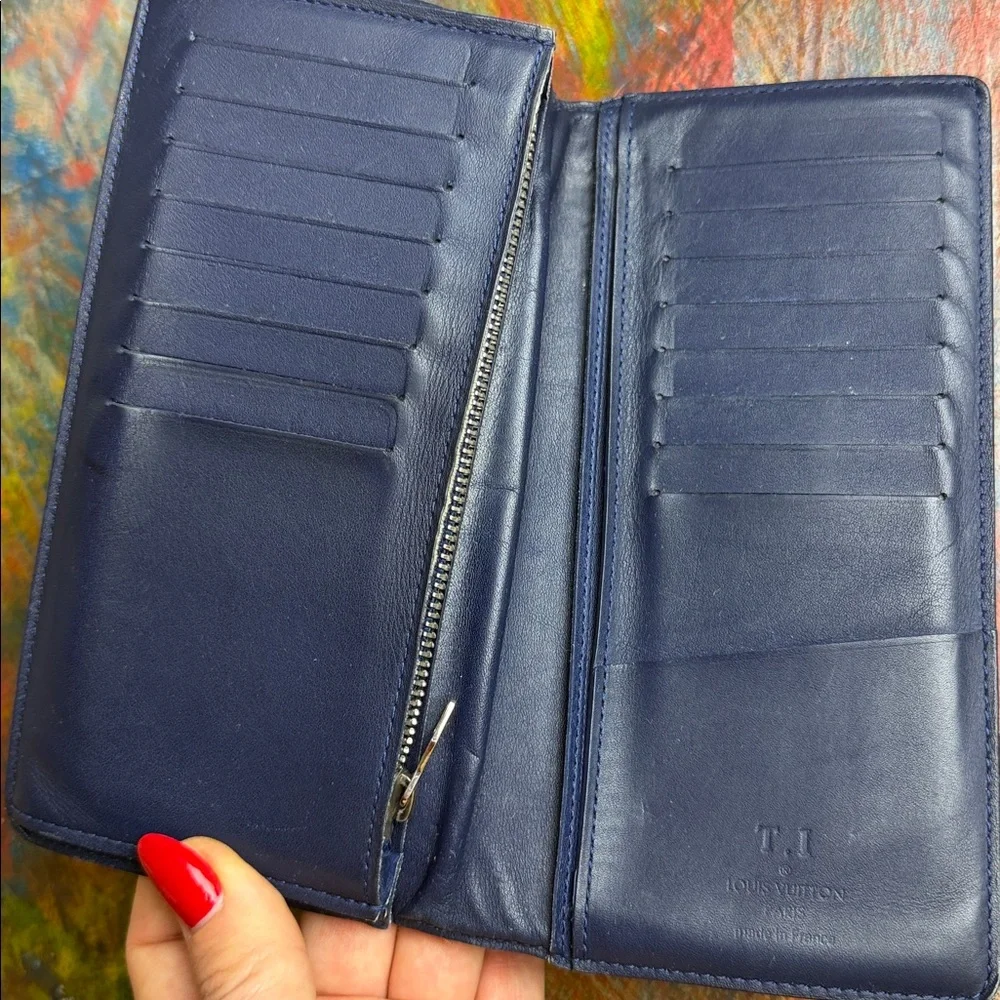 Louis Vuitton lv wallet