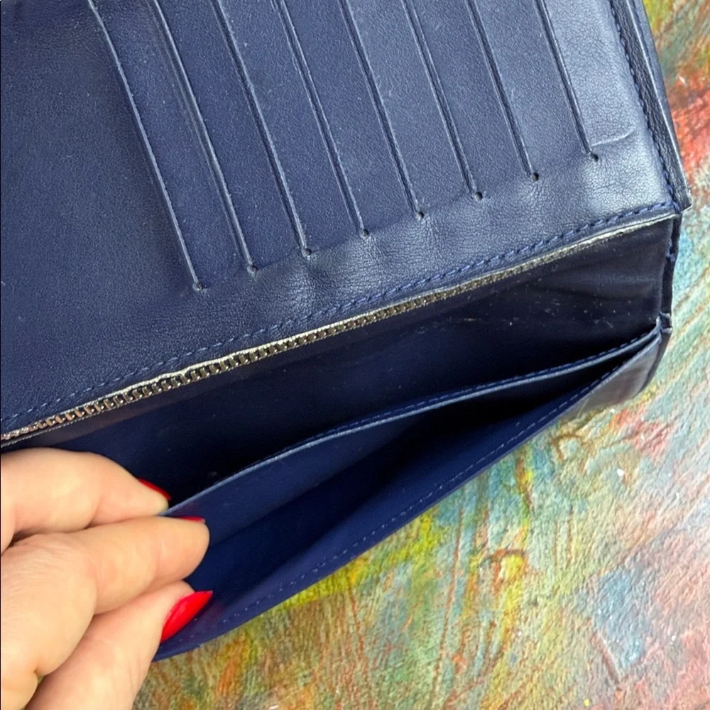 Louis Vuitton lv wallet
