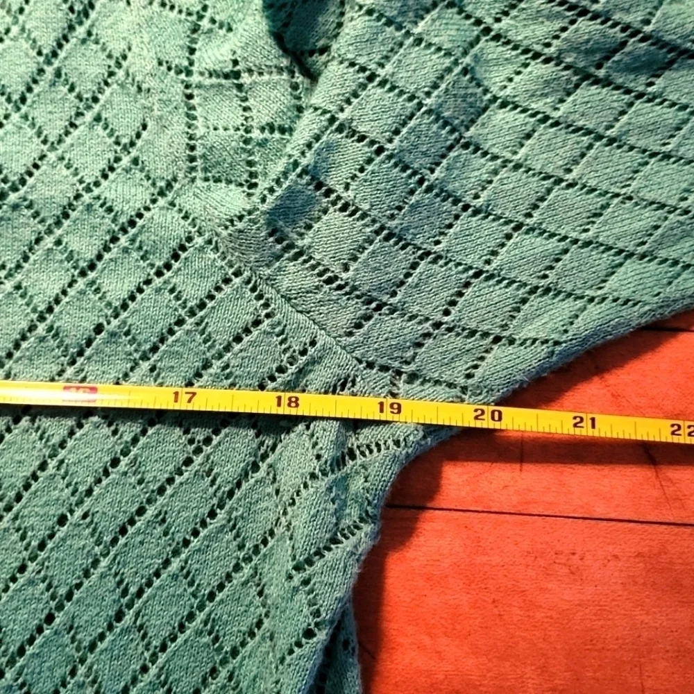 Loft Fine Knit Scoop Next Botton Down Cardigan