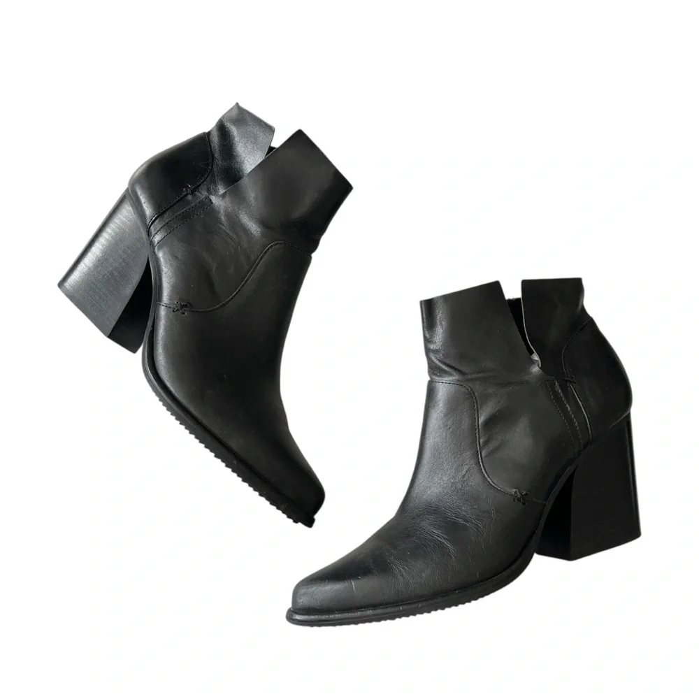 KELSI DAGGER x ANTHROPOLOGIE Brooklyn Side Split Black Leather‎ Ankle Boots