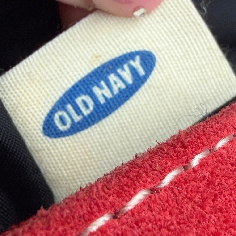 Old Navy details brand