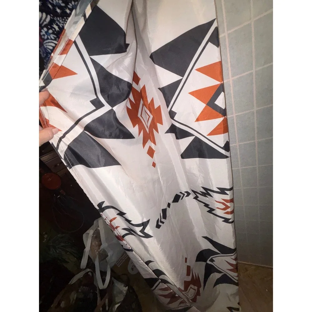 Unbranded southwestern geometric