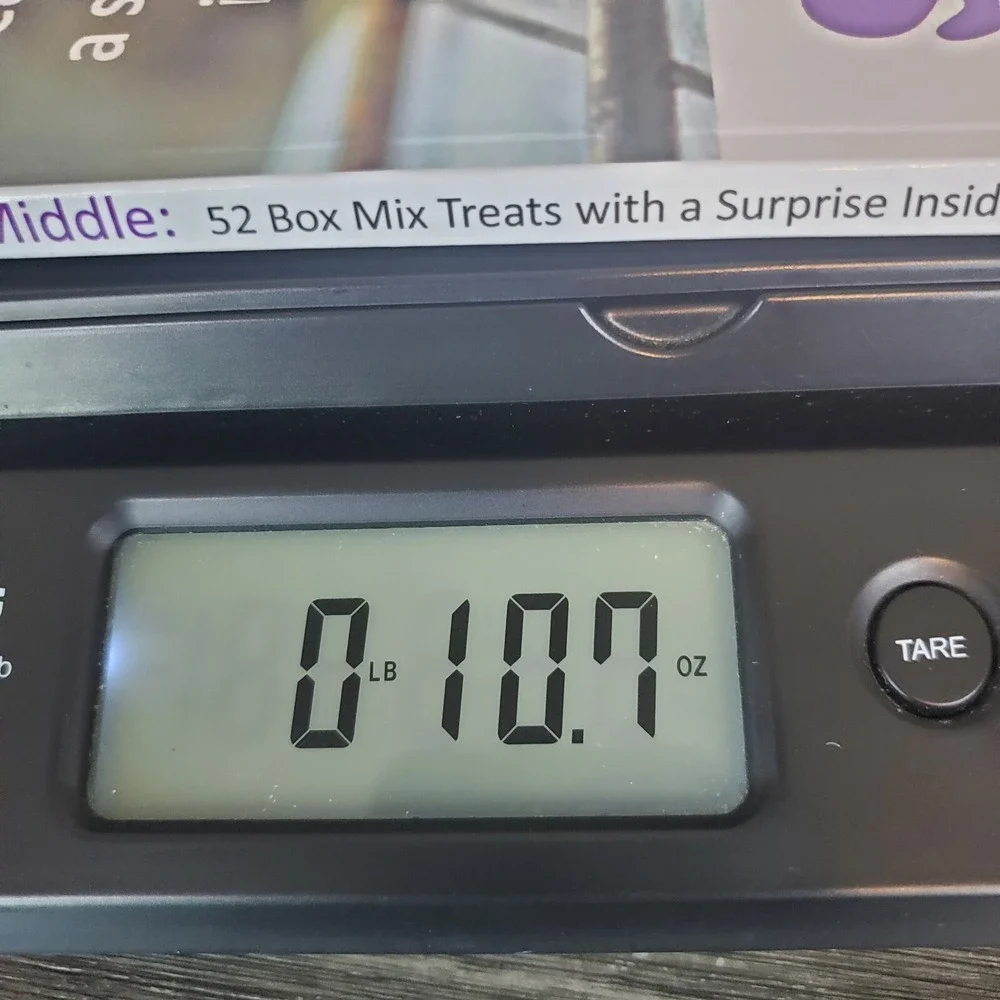 Stuffed in the Middle: 52 Box Mix Treats with a Surprise Inside Baking Cookbook