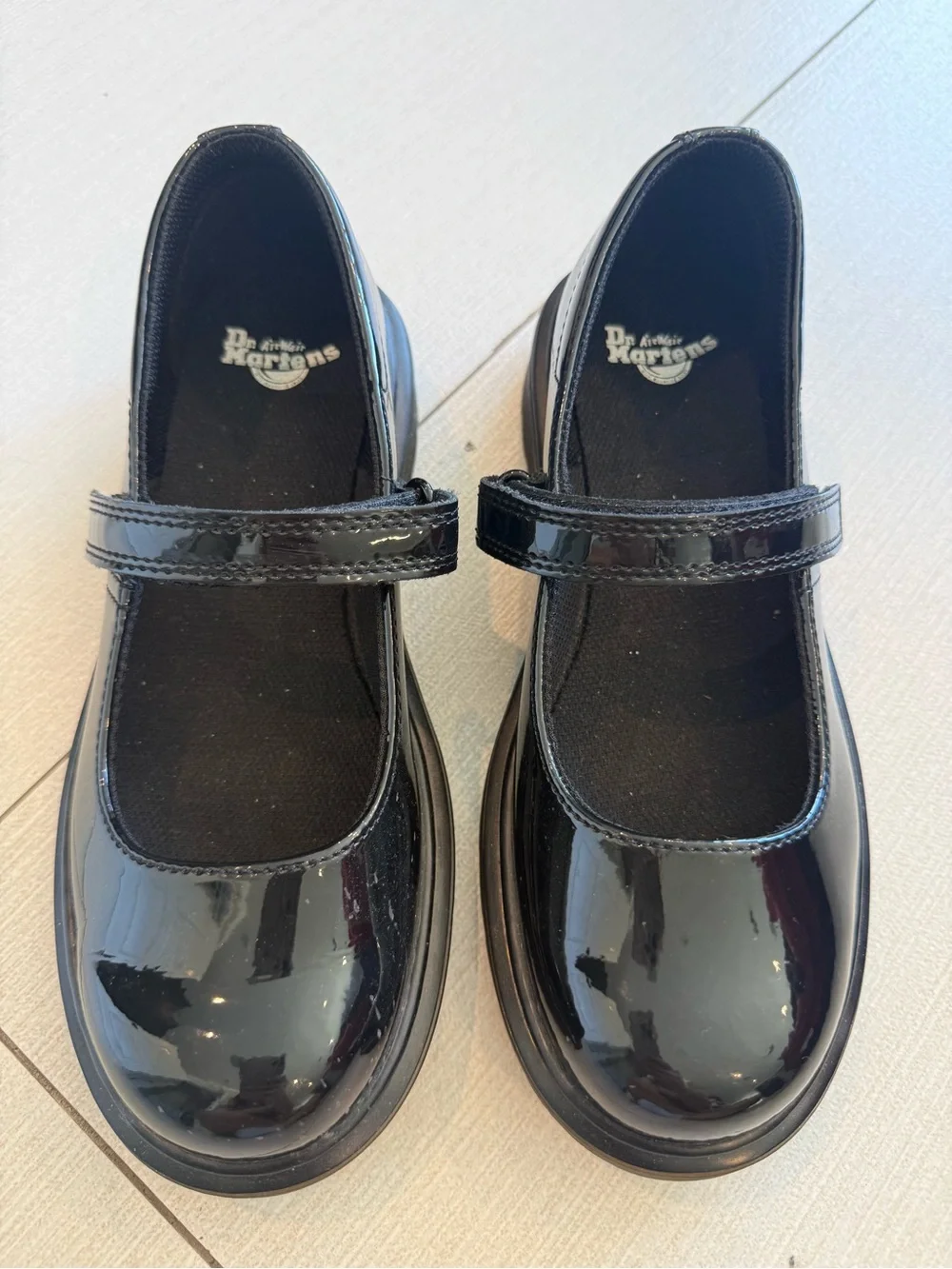 Dr. Martens Maccy Womens Black Patent Leather Loafers Girls Size 4