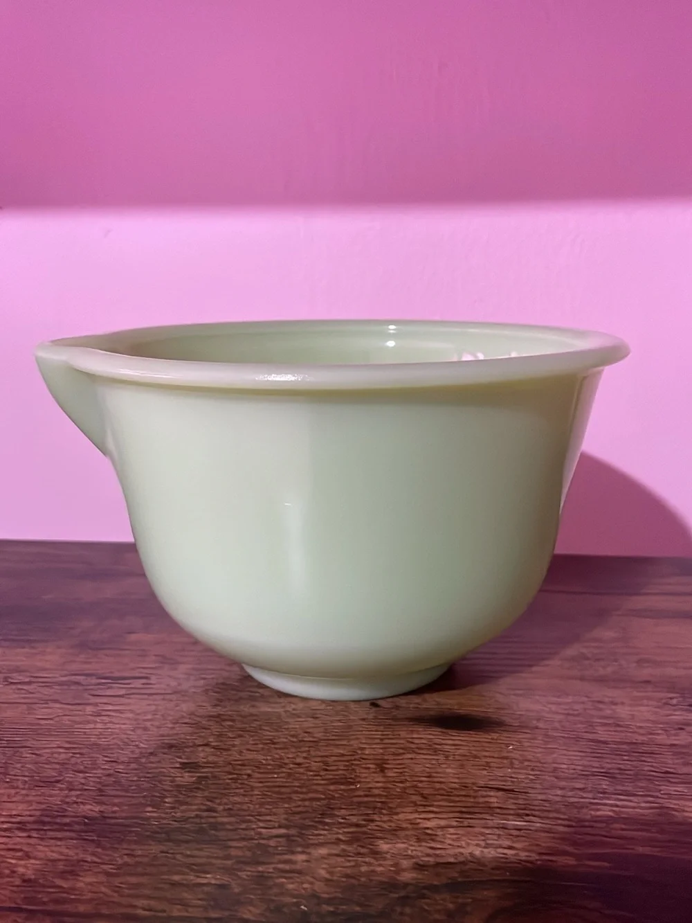 Vintage Glow Jadeite Glass 6.5