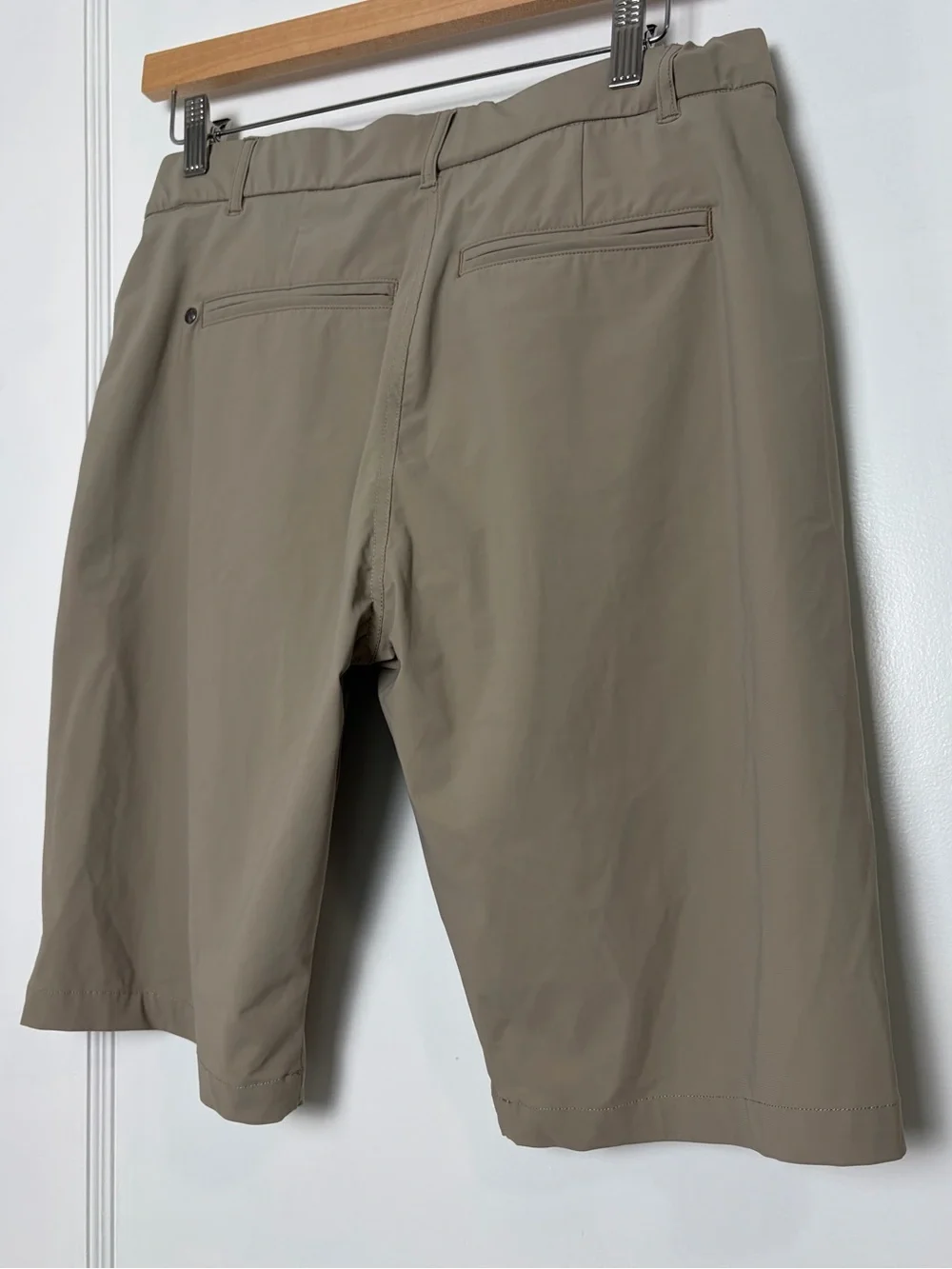 Greyson chino shorts