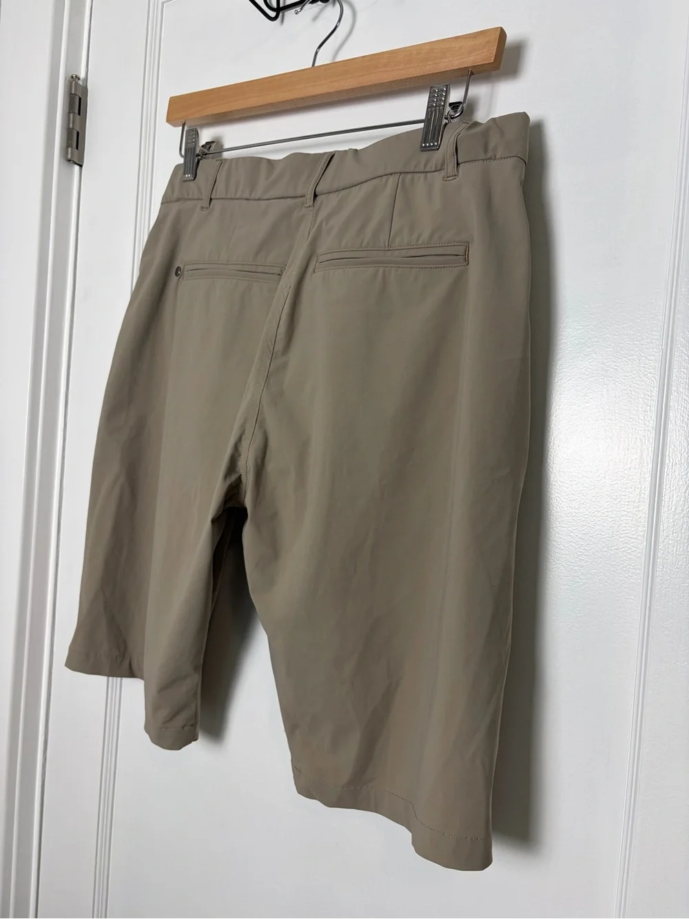 Greyson chino shorts