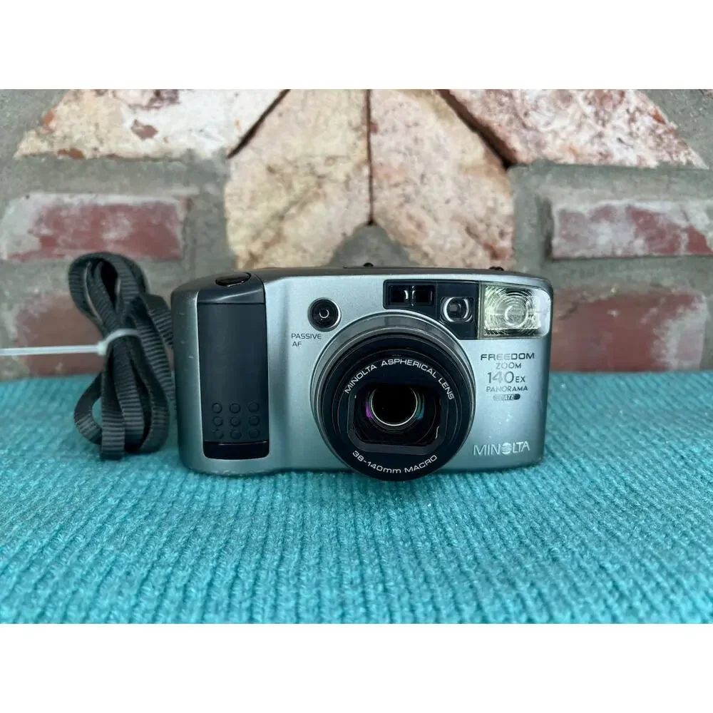 Minolta freedom zoom