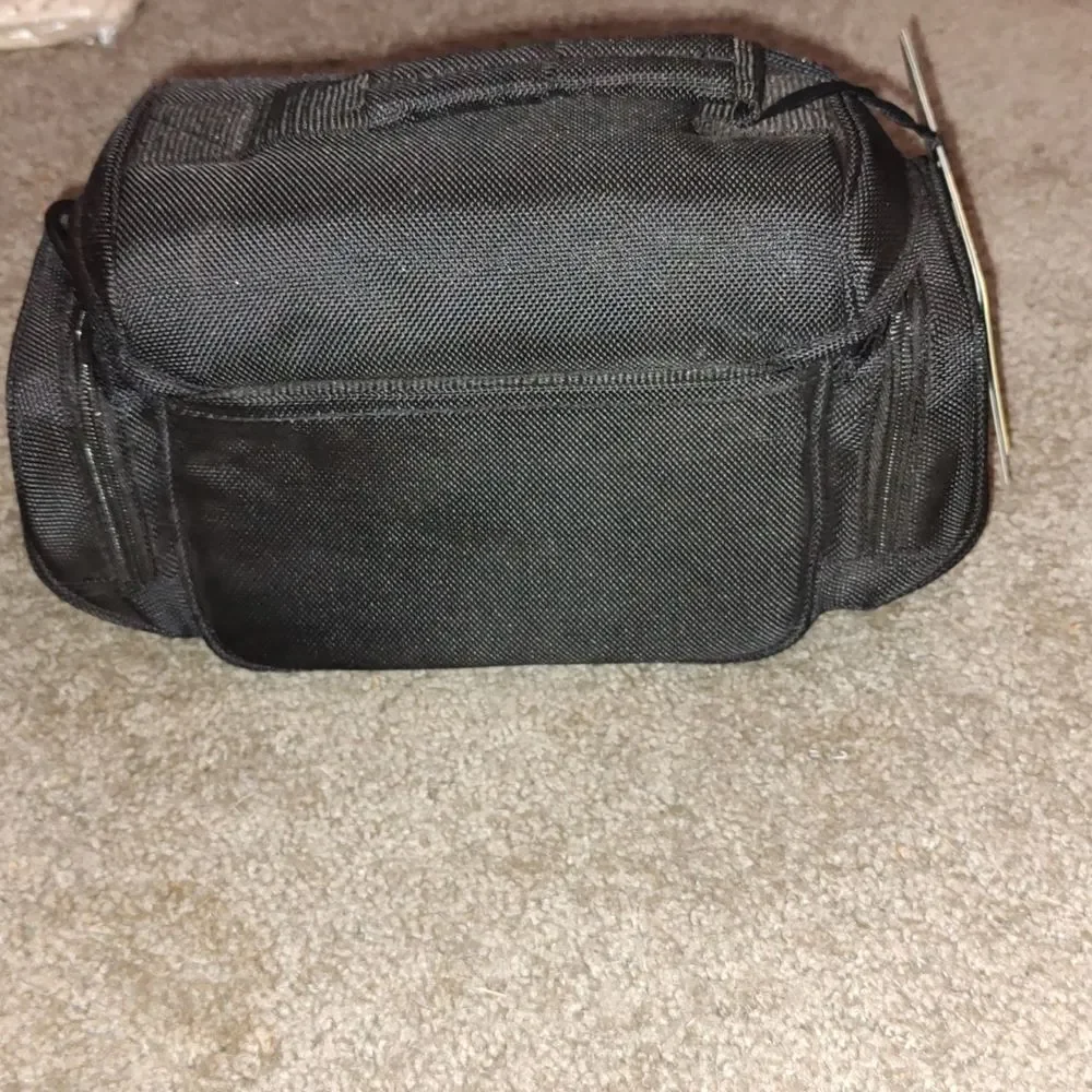 Sony LCSVA30 Soft Camcorder Carrying Case for DVD & MiniDV Camcorders