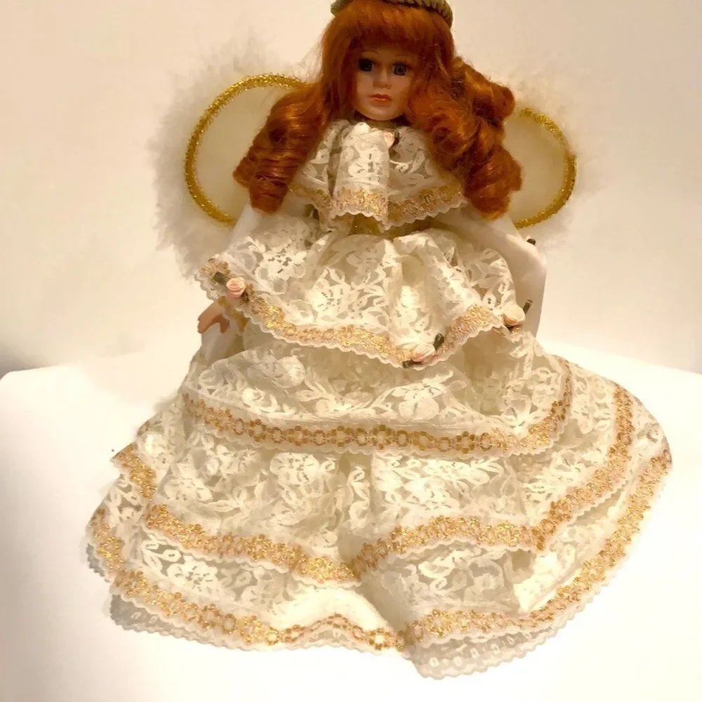 Bradley”s collectible porcelain bride doll