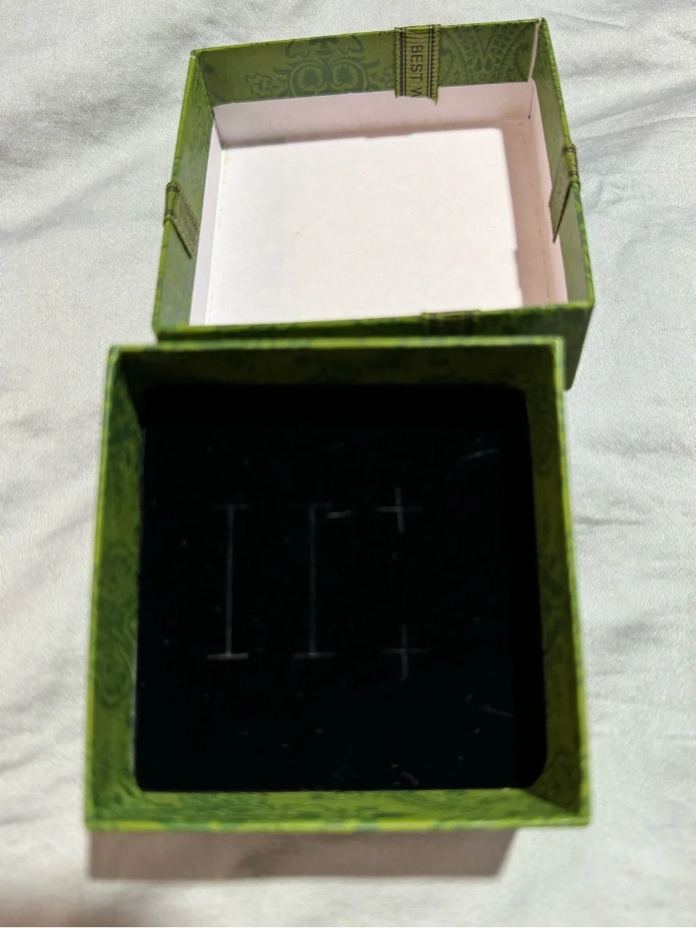 N/A small square