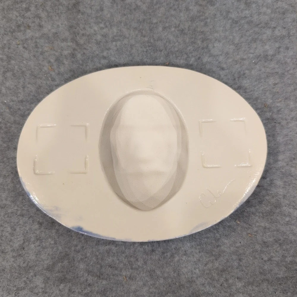 N/A this oval