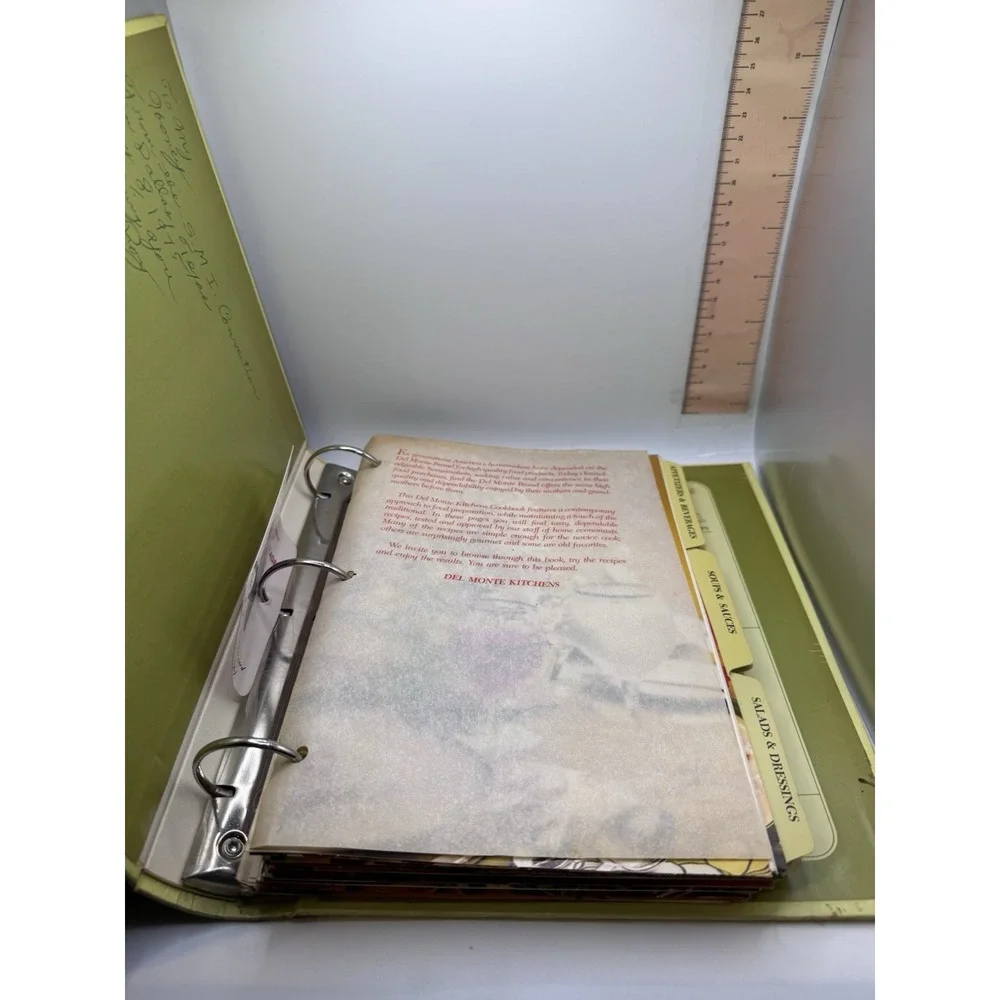 Vintage Del Monte Kitchens Cookbook, 1972 Binder Hardcover First Printing