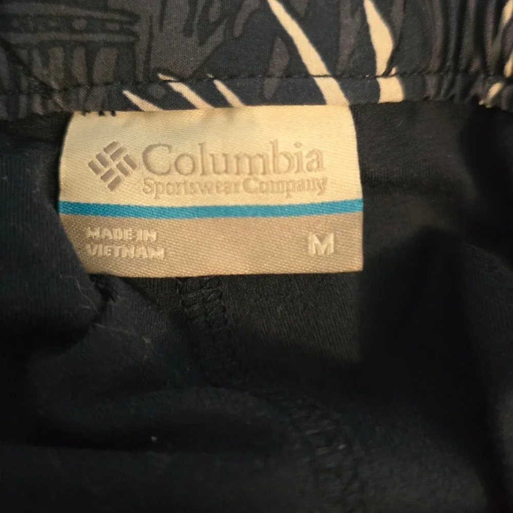 Columbia athletic red