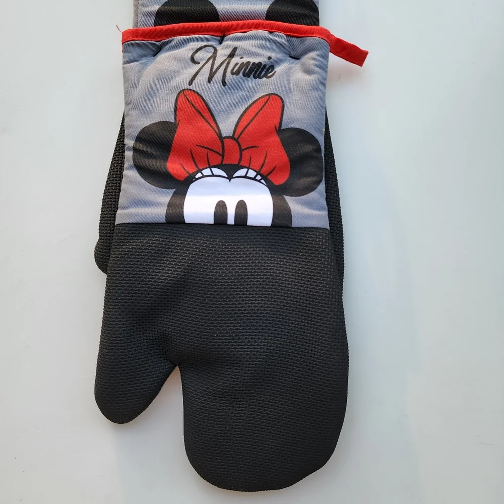 Disney brand grip neoprene