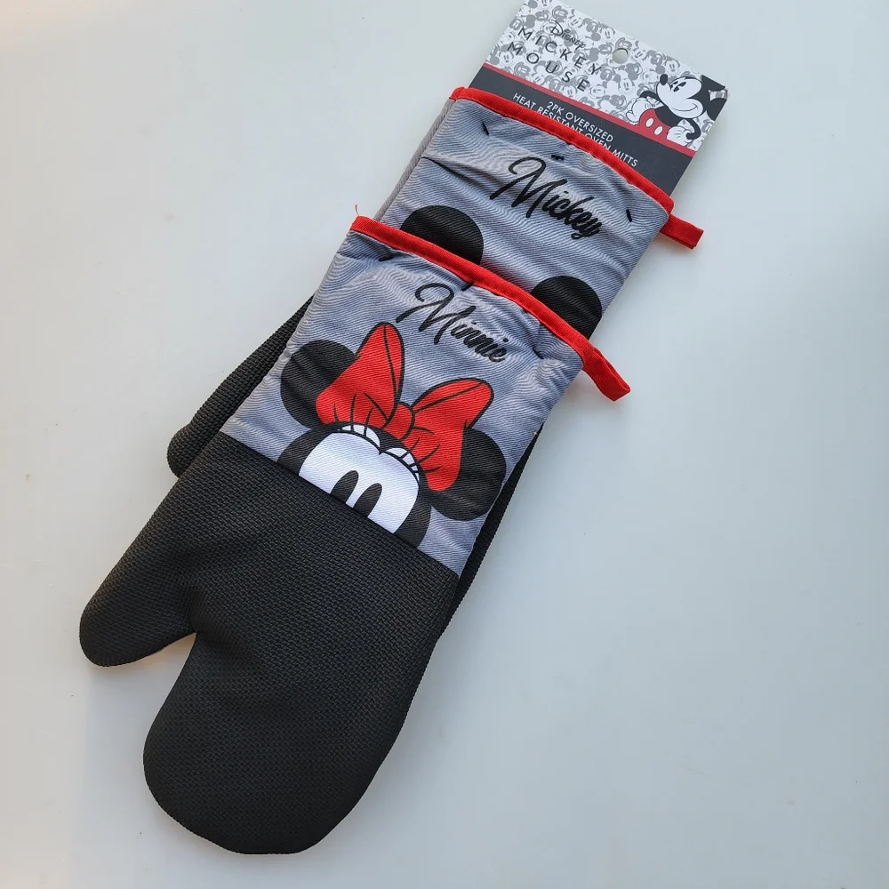 Disney slip mickey grip