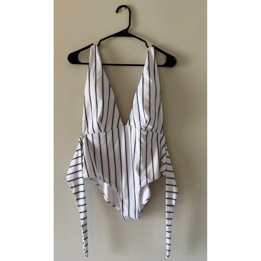Cupshe chic one