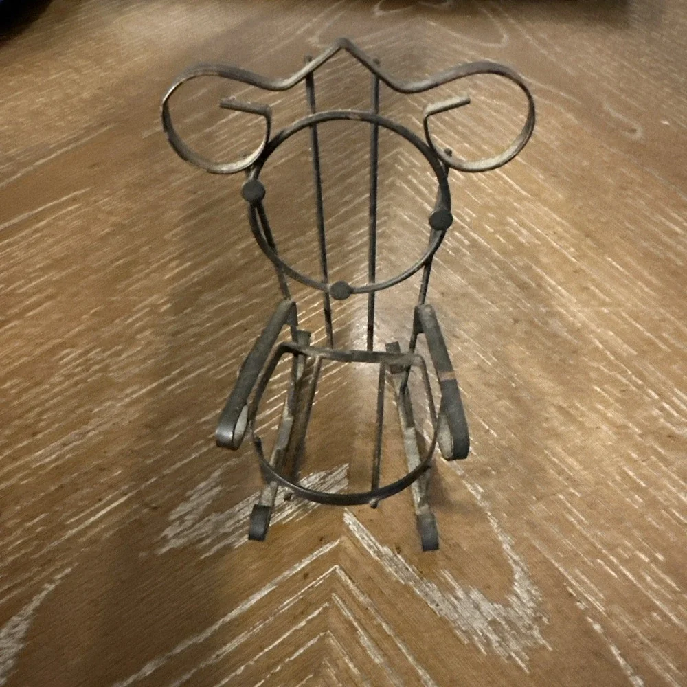 miniture vintage metal rocking chair Measure 5