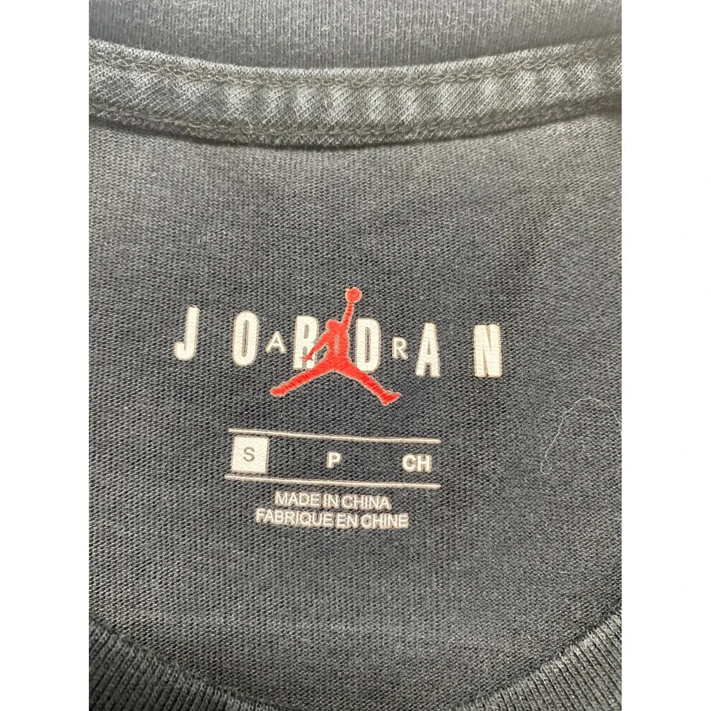 Jordan Small Black‎ Pullover Sweatshirt Jumper Long Sleeve Activewear