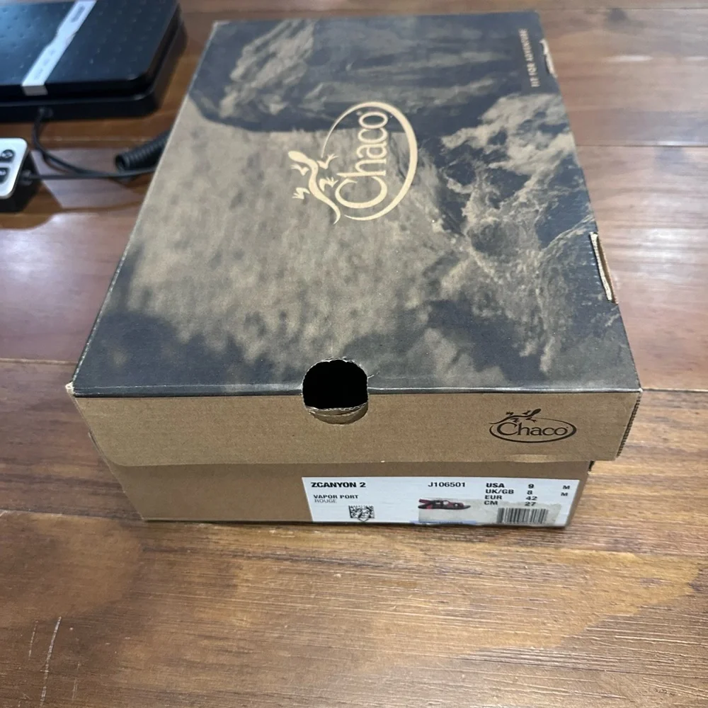 Chaco new box