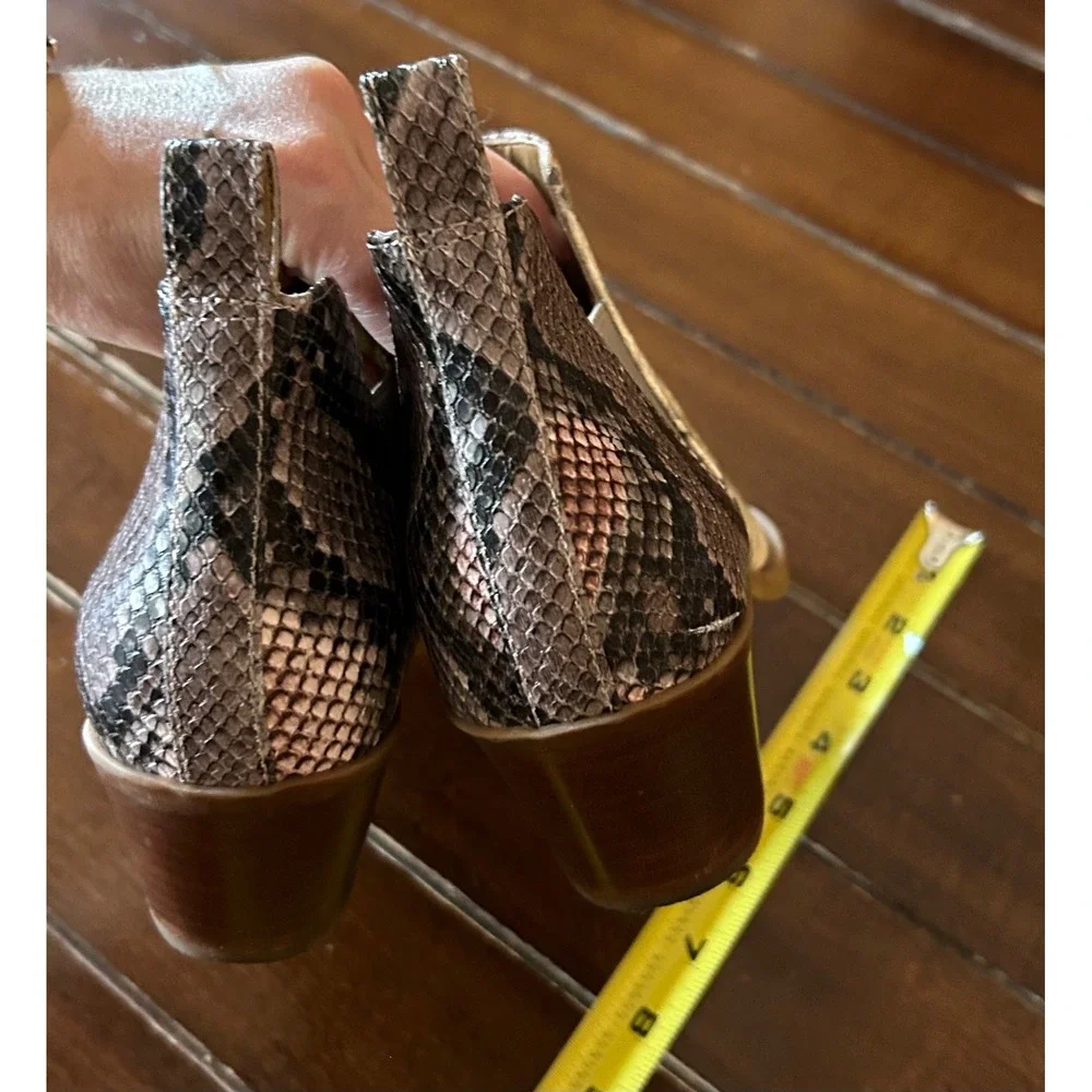 Dolce Vita Snakeskin Print Pointed‎ Toe Chelsea Ankle Boots Women's