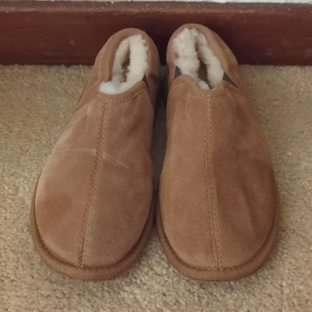 UGG scuff romeo