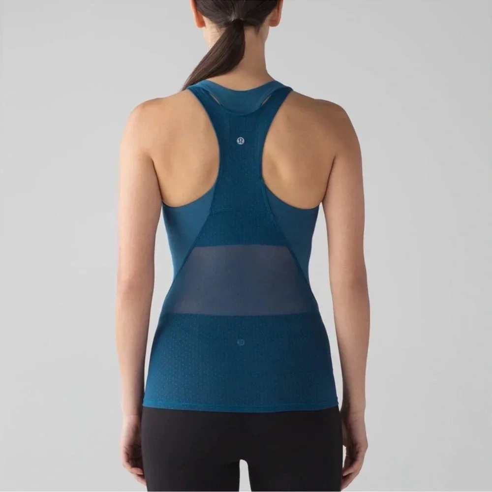 Lululemon Body Con Tank in Poseidon yoga gym streetwear athletic running